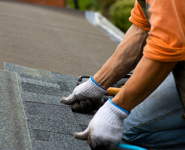 Quick and Trustworthy Emergency Roof Repair Services in Howards Grove, WI